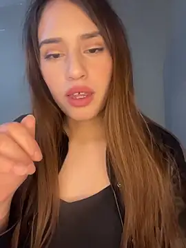 romyamo online show from February 15, 2026, 7:09 am