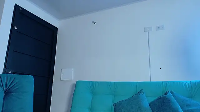 AnaisDream  online show from March 10, 2026, 3:10 am