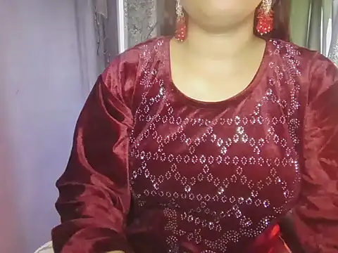 Snapshot of Bold_Beauty_07 chatting on February 8, 2026, 10:46 am Bold Beauty 07 online show from February 8, 2026, 10:46 am