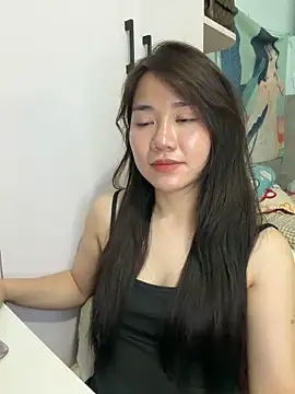 Snapshot of Amy8386 chatting on May 8, 2026, 4:44 pm Amy8386 online show from May 8, 2026, 4:44 pm