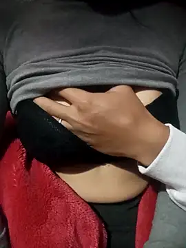 quanchatseex online show from March 15, 2026, 4:30 am