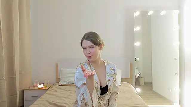 Snapshot of flowernnet chatting on February 24, 2026, 6:42 pm flowernnet online show from February 24, 2026, 6:42 pm