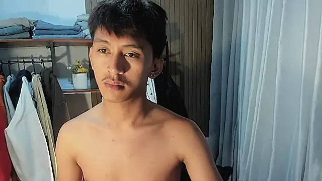 Snapshot of _andrie69_ chatting on June 28, 2026, 2:01 pm andrie69 online show from June 28, 2026, 2:01 pm