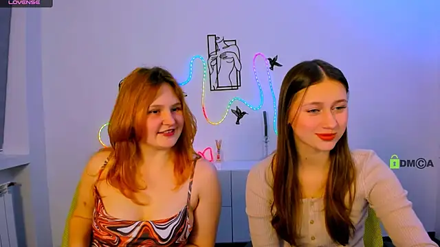 Snapshot of arianaa_cat chatting on February 28, 2026, 7:35 pm arianaa cat online show from February 28, 2026, 7:35 pm