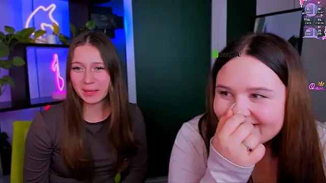 arianaa cat online show from March 31, 2026, 12:23 am