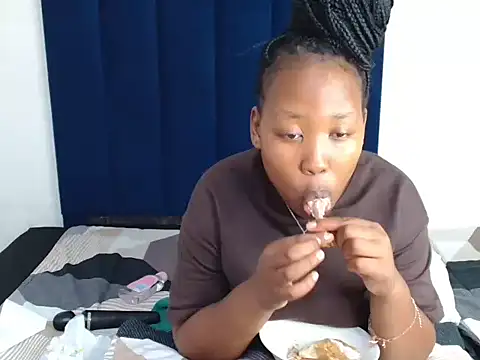 Lissa 27 online show from February 11, 2026, 5:18 am