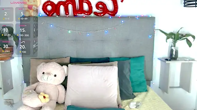 Sophia Valentina online show from April 19, 2026, 4:30 pm