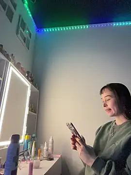 Just-Lilly online show from March 26, 2026, 5:55 pm