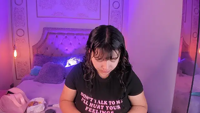 Honny Blaice  online show from February 7, 2026, 1:30 pm