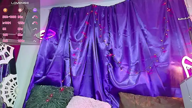 MadLustt online show from March 24, 2026, 9:48 pm