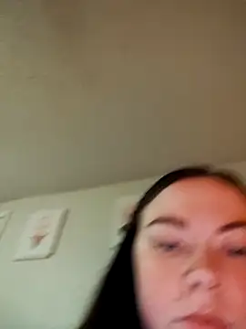 Ariesbabe16 online show from April 24, 2026, 2:46 am