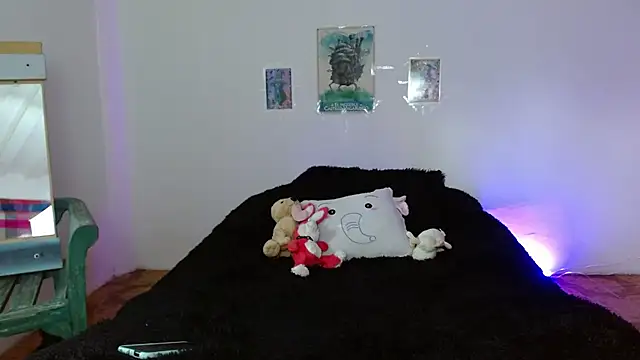 miadavisXXX online show from March 21, 2026, 7:51 pm