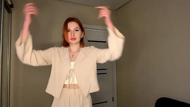 LuxuryRita online show from February 15, 2026, 11:09 am