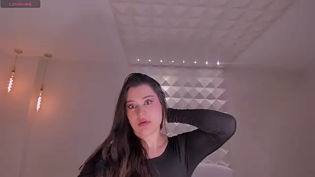 DemiNova online show from April 18, 2026, 10:39 am