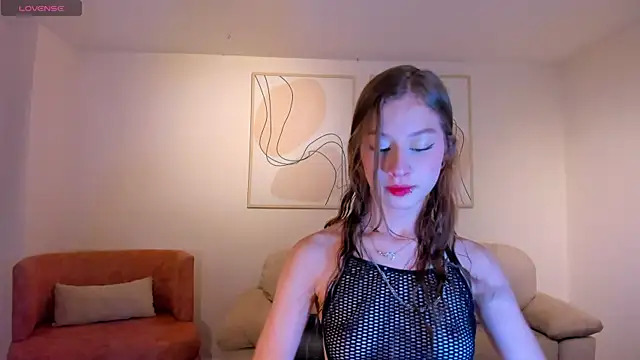 Snapshot of IsabellaMorettiX chatting on June 3, 2026, 4:13 am IsabellaMorettiX online show from June 3, 2026, 4:13 am