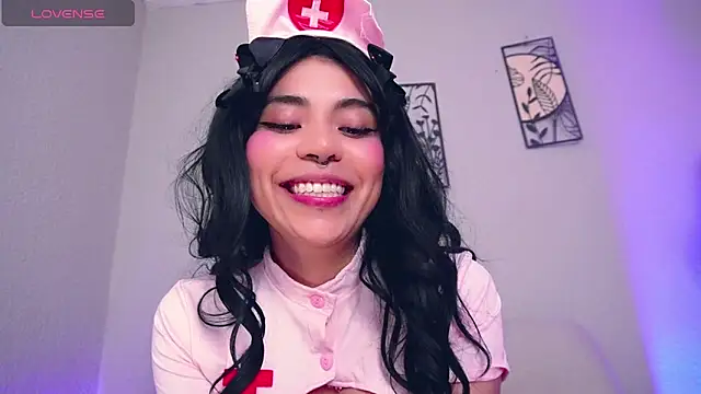 loveegirll1 online show from February 26, 2026, 3:50 am