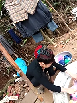 Snapshot of Small_flower1 chatting on February 11, 2026, 3:17 am Small flower1 online show from February 11, 2026, 3:17 am