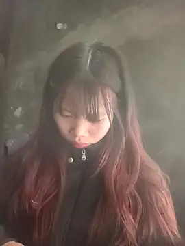 Snapshot of Small_flower1 chatting on February 3, 2026, 4:32 am Small flower1 online show from February 3, 2026, 4:32 am