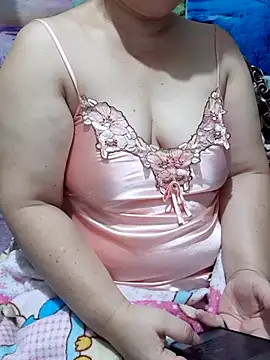 Yummyamasha online show from July 15, 2026, 1:51 pm
