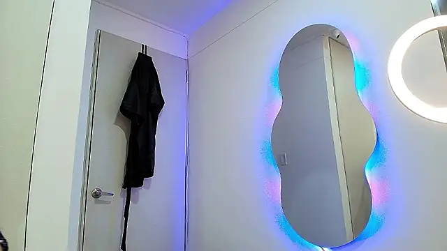 Samanta-Rose online show from February 19, 2026, 3:58 am