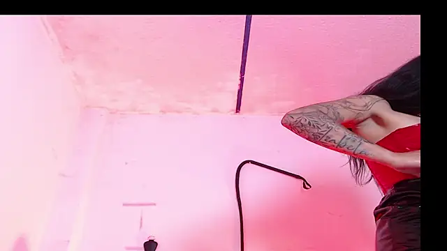 Girl Bondage online show from June 30, 2026, 4:18 pm
