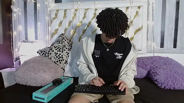 ian smith  online show from February 11, 2026, 11:54 am