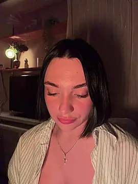 HotDevilGirl  online show from March 1, 2026, 5:46 pm