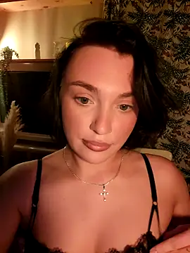 HotDevilGirl  online show from February 6, 2026, 4:03 pm