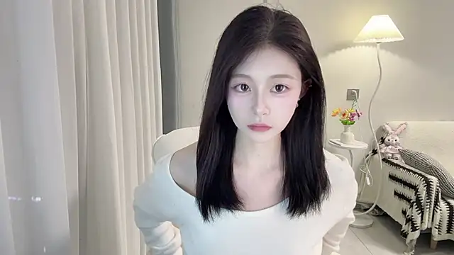 DYyyyyy-- online show from April 21, 2026, 11:06 am