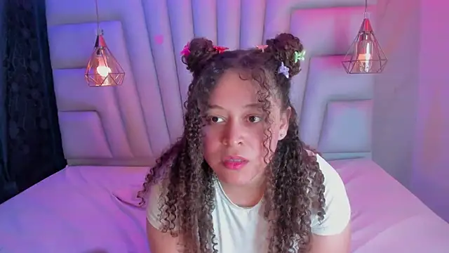 Snapshot of IrinaVoshh_ chatting on February 16, 2026, 7:23 pm IrinaVoshh online show from February 16, 2026, 7:23 pm