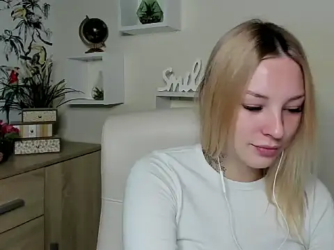 VelvetAngela online show from March 7, 2026, 7:15 am