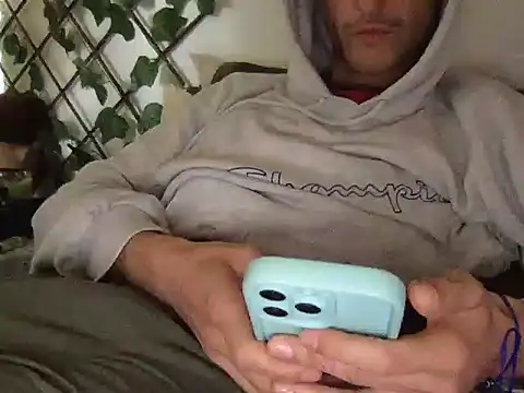 trippydove8 online show from February 2, 2026, 12:48 pm