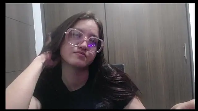 sheryl 25 online show from March 2, 2026, 5:08 am