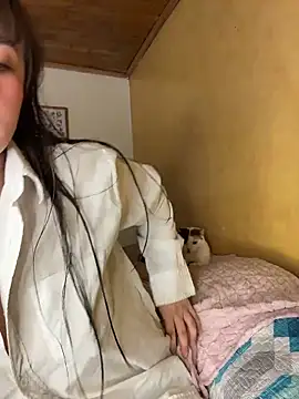 Snapshot of LilaRvsh chatting on March 4, 2026, 5:31 pm LilaRvsh online show from March 4, 2026, 5:31 pm