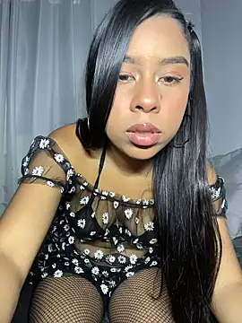 Katty honey  online show from February 8, 2026, 8:17 pm