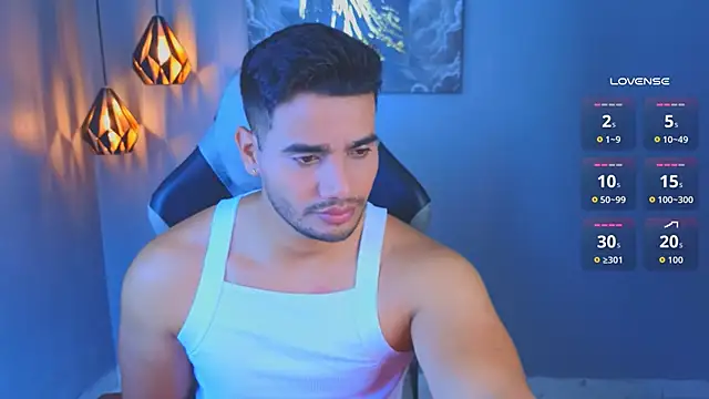 AndresRodriguez1 online show from April 18, 2026, 12:51 pm