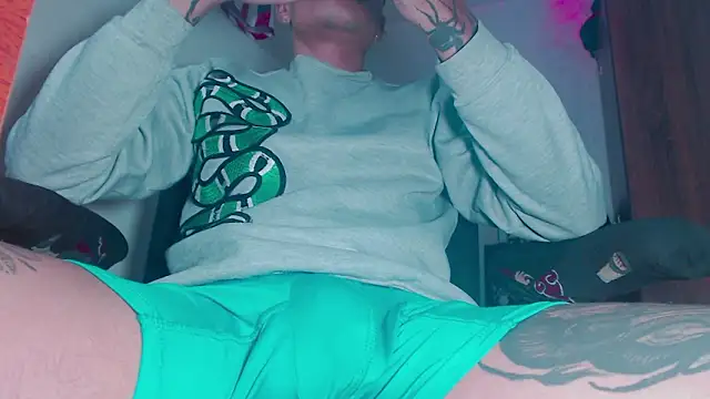 theskateboy online show from February 16, 2026, 4:44 am