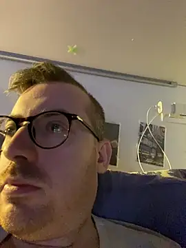 io1Elian online show from May 10, 2026, 11:39 pm