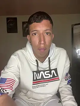 Sebastian Villamarin online show from February 11, 2026, 4:12 am