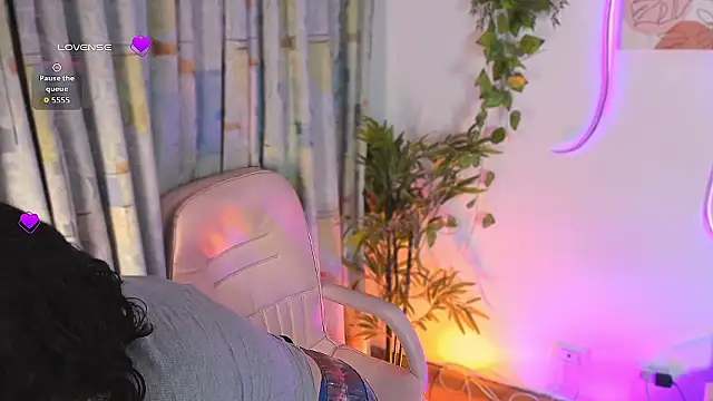 Sylvara bx online show from March 28, 2026, 12:50 pm