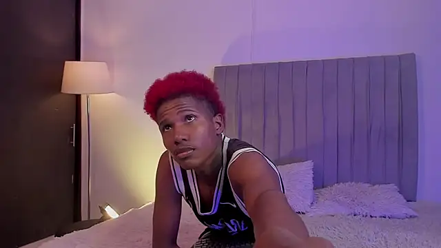 im oleiderr online show from April 22, 2026, 7:42 pm