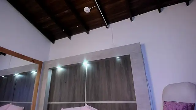 Brynaa online show from March 22, 2026, 5:21 am