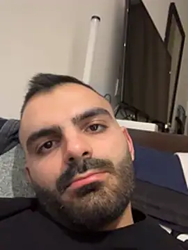 aidick10 online show from February 4, 2026, 3:29 pm