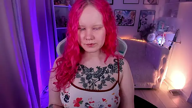Snapshot of AnnieVibe chatting on May 31, 2026, 6:20 pm AnnieVibe online show from May 31, 2026, 6:20 pm