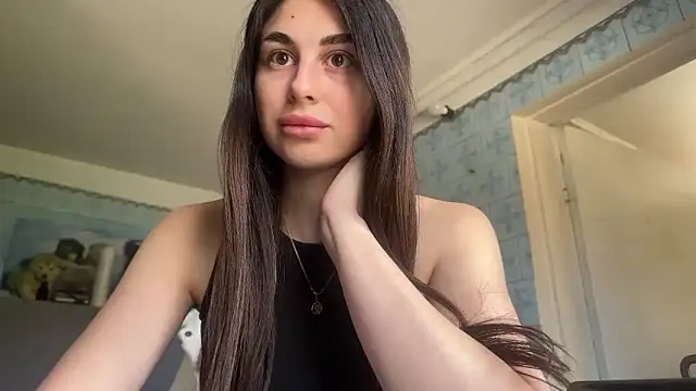 LiluMartiznir online show from April 29, 2026, 10:08 am