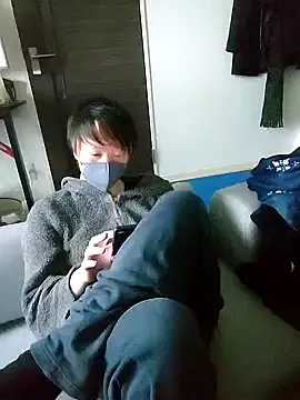 nagi000 go online show from March 6, 2026, 6:41 am