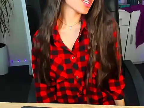 Euphoria-a online show from February 13, 2026, 9:04 pm