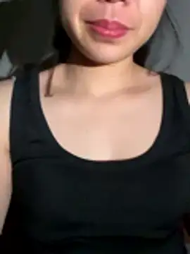 Yinini online show from March 14, 2026, 3:29 pm