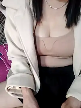 miko nyan2006 online show from February 8, 2026, 1:20 pm