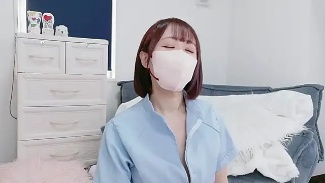 Himari 162 online show from February 19, 2026, 7:27 am